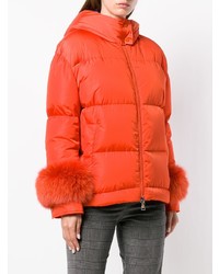 orange Daunenjacke von Moncler