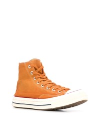 orange hohe Sneakers aus Segeltuch von Converse