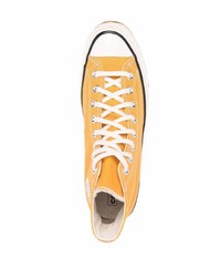 orange hohe Sneakers aus Segeltuch von Converse