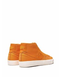 orange hohe Sneakers von Nike
