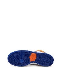 orange hohe Sneakers von Nike