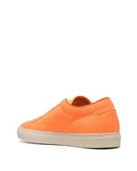orange Leder niedrige Sneakers von Common Projects