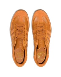 orange Leder niedrige Sneakers von adidas