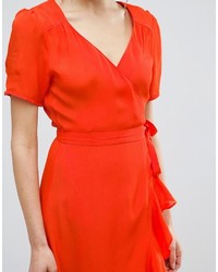 orange Maxikleid mit Rüschen von Asos