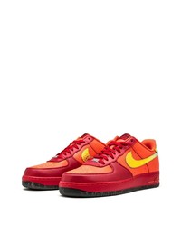 orange niedrige Sneakers von Nike