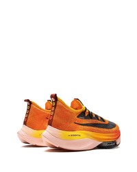 orange niedrige Sneakers von Nike