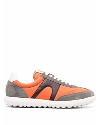 orange niedrige Sneakers von Camper