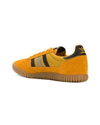 orange niedrige Sneakers von adidas