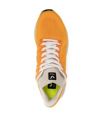 orange niedrige Sneakers von Veja