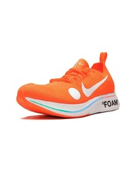 orange niedrige Sneakers von Nike