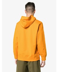 orange Pullover mit einem Kapuze von VISVIM