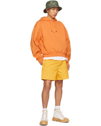 orange Pullover mit einem Kapuze von Jacquemus