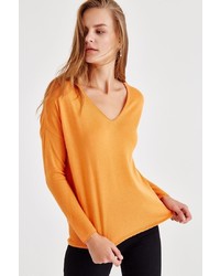 orange Pullover mit einem V-Ausschnitt von OXXO