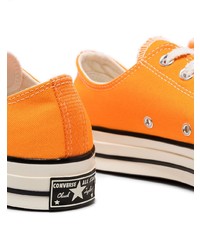 orange Segeltuch niedrige Sneakers von Converse