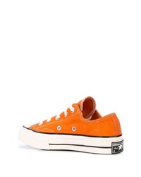 orange Segeltuch niedrige Sneakers von Converse