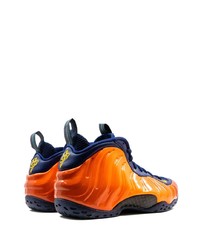 orange Sportschuhe von Nike