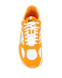 orange Sportschuhe von Nike