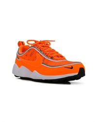 orange Sportschuhe von Nike