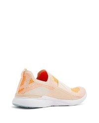 orange Sportschuhe von APL Athletic Propulsion Labs