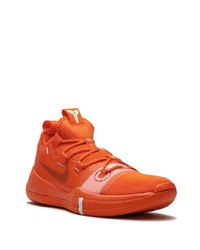 orange Sportschuhe von Nike