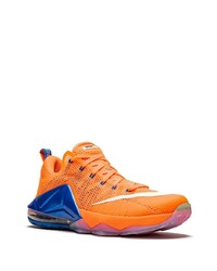 orange Sportschuhe von Nike