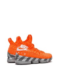 orange Sportschuhe von Nike