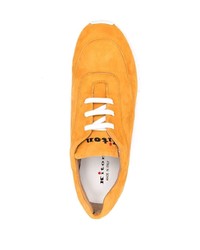 orange Sportschuhe von Kiton