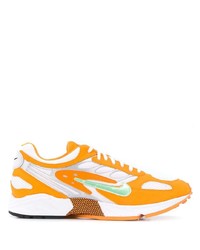 orange Sportschuhe von Nike