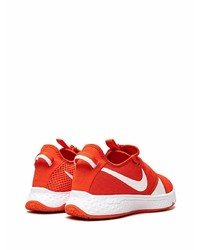 orange Sportschuhe von Nike