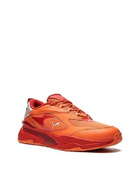 orange Sportschuhe von Puma