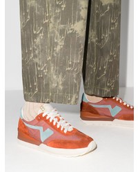 orange Sportschuhe von VISVIM