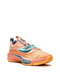 orange Sportschuhe von Nike