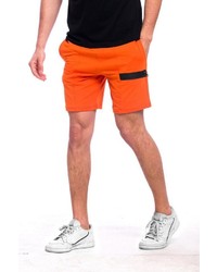 orange Sportshorts von Tom Barron