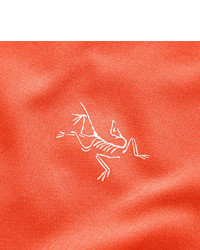 orange T-Shirt mit einem Rundhalsausschnitt von Arc'teryx