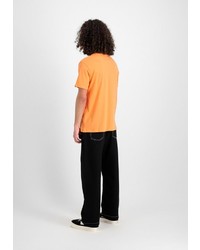 orange T-Shirt mit einem Rundhalsausschnitt von Alpha Industries