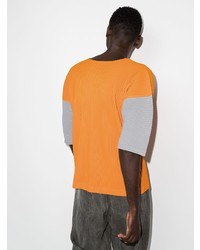 orange T-Shirt mit einem Rundhalsausschnitt von Homme Plissé Issey Miyake