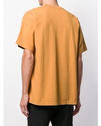 orange T-Shirt mit einem Rundhalsausschnitt von Nick Fouquet