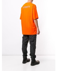 orange T-Shirt mit einem Rundhalsausschnitt von Vetements