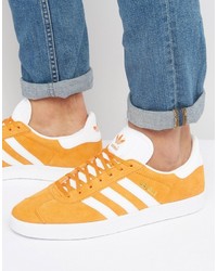 orange Turnschuhe von adidas