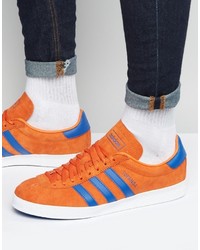 orange Turnschuhe von adidas