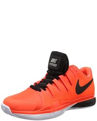 orange Turnschuhe von Nike