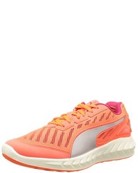 orange Turnschuhe von Puma