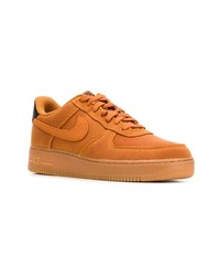 orange Wildleder niedrige Sneakers von Nike