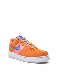 orange Wildleder niedrige Sneakers von Nike