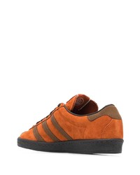 orange Wildleder niedrige Sneakers von adidas