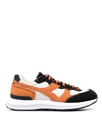 orange Wildleder niedrige Sneakers von Diadora