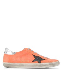 orange Wildleder niedrige Sneakers von Golden Goose