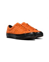 orange Wildleder niedrige Sneakers von Converse