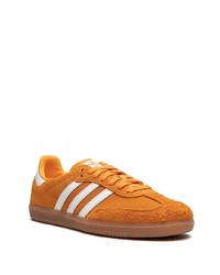 orange Wildleder niedrige Sneakers von adidas