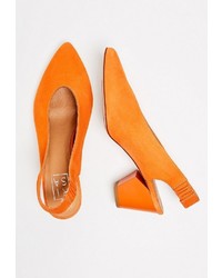 orange Wildleder Pumps von RISA